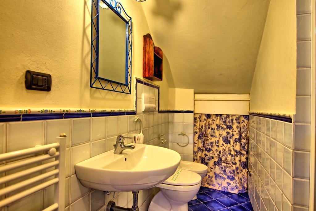 Holiday Home Casa Riccardo Gigliola Phòng bức ảnh